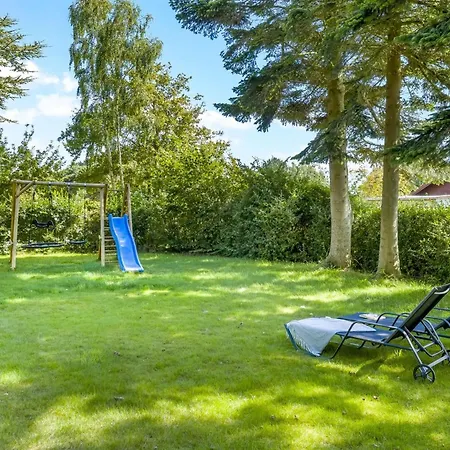 Matild - 250m From The Sea By Interhome